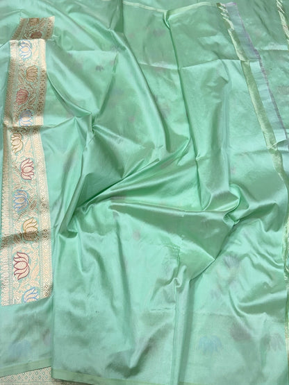 Sea Green Handwoven Pure Banarasi Silk Saree