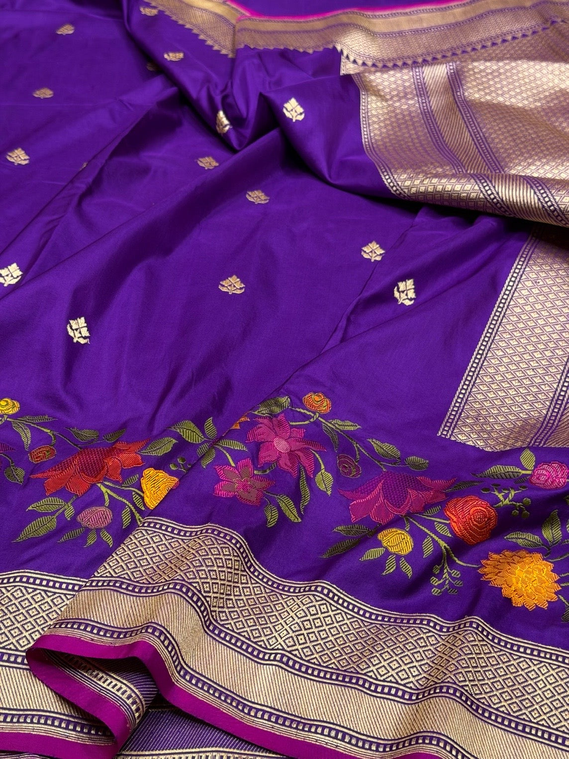 Purple Handwoven Pure Banarasi Silk Saree
