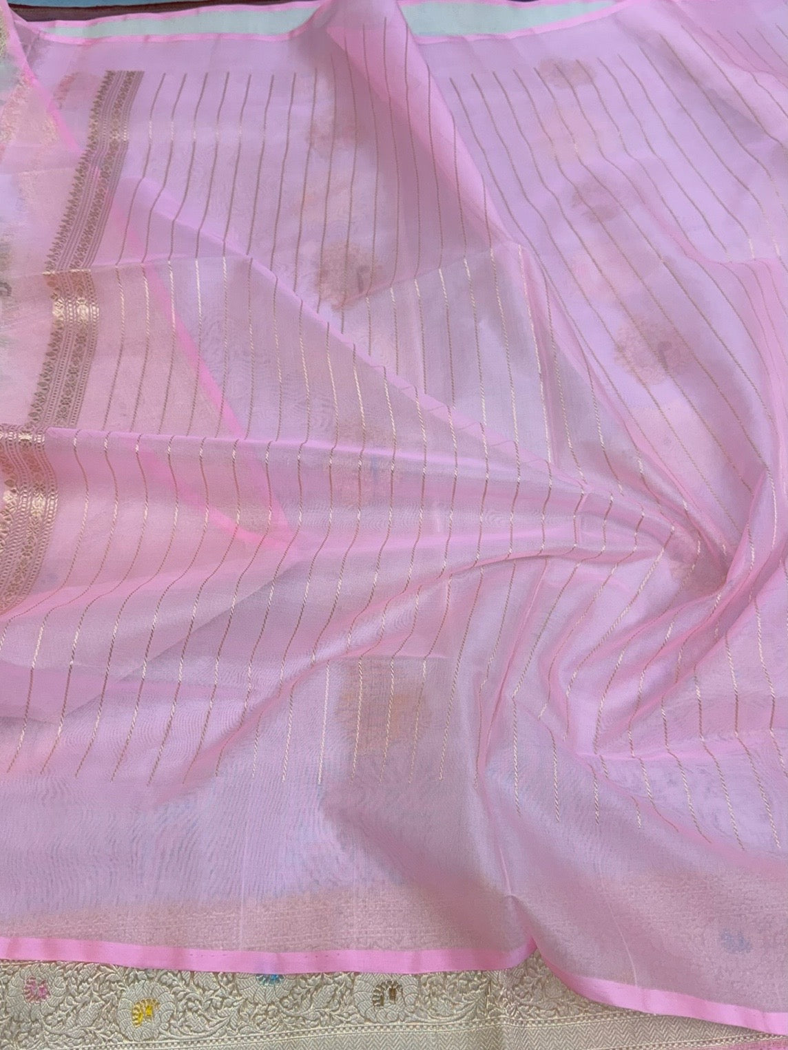 Ivory Handwoven Pure Banarasi Organza Silk Saree