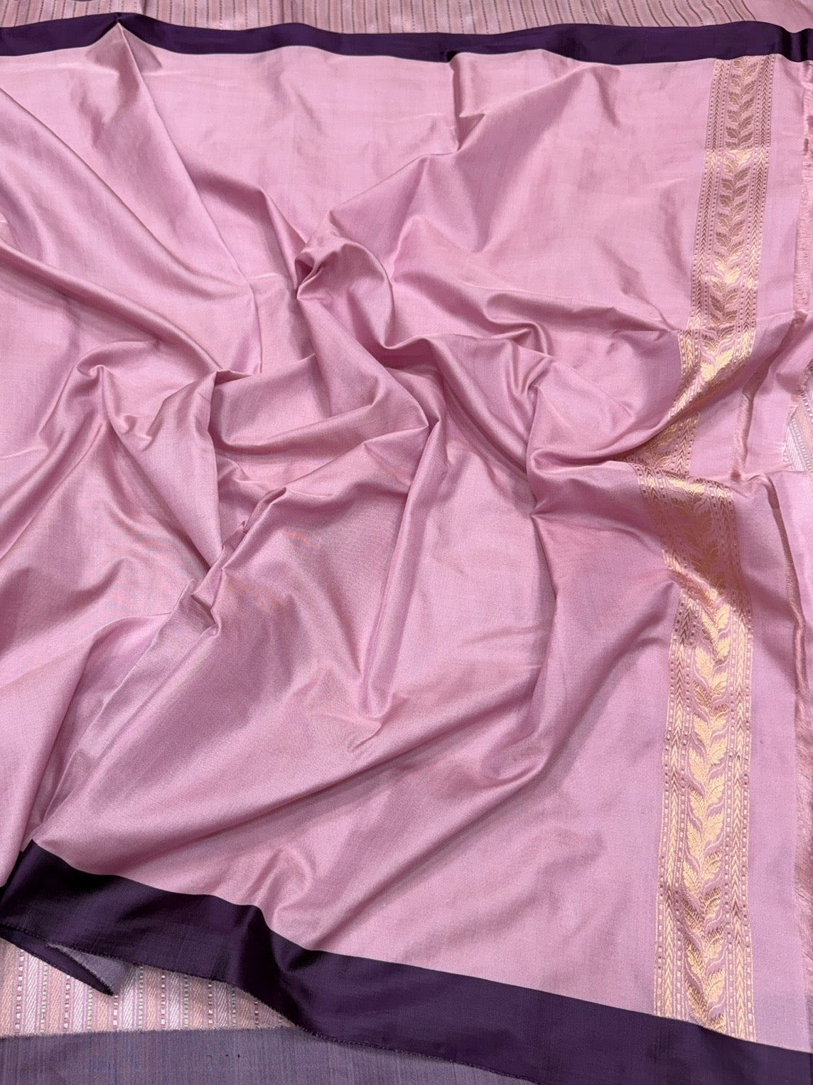 Lilac Handwoven Pure Banarasi Silk Saree