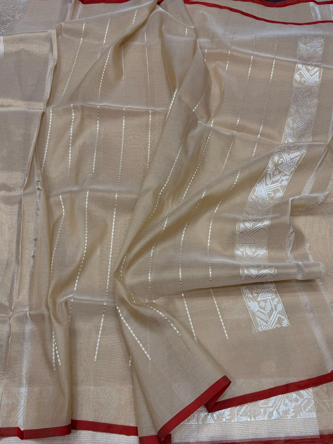 Champagne Gold Handwoven Pure Banarasi Tissue Saree