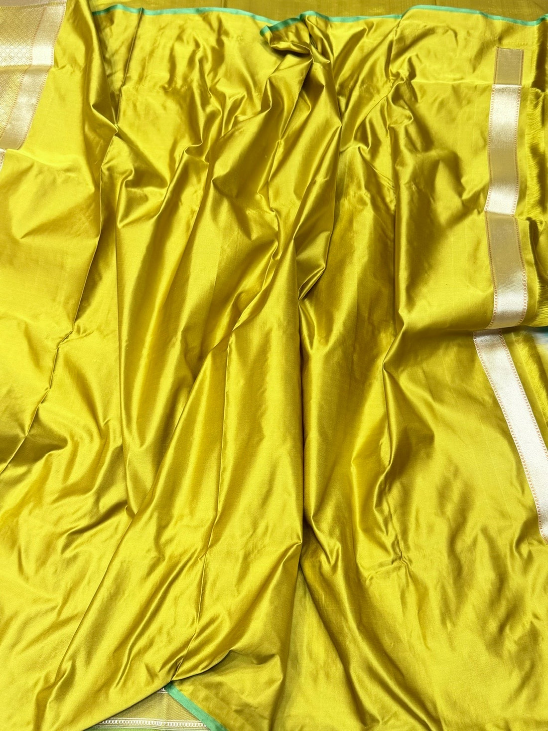 Mehndi Yellow Handwoven Pure Banarasi Satin Silk Saree