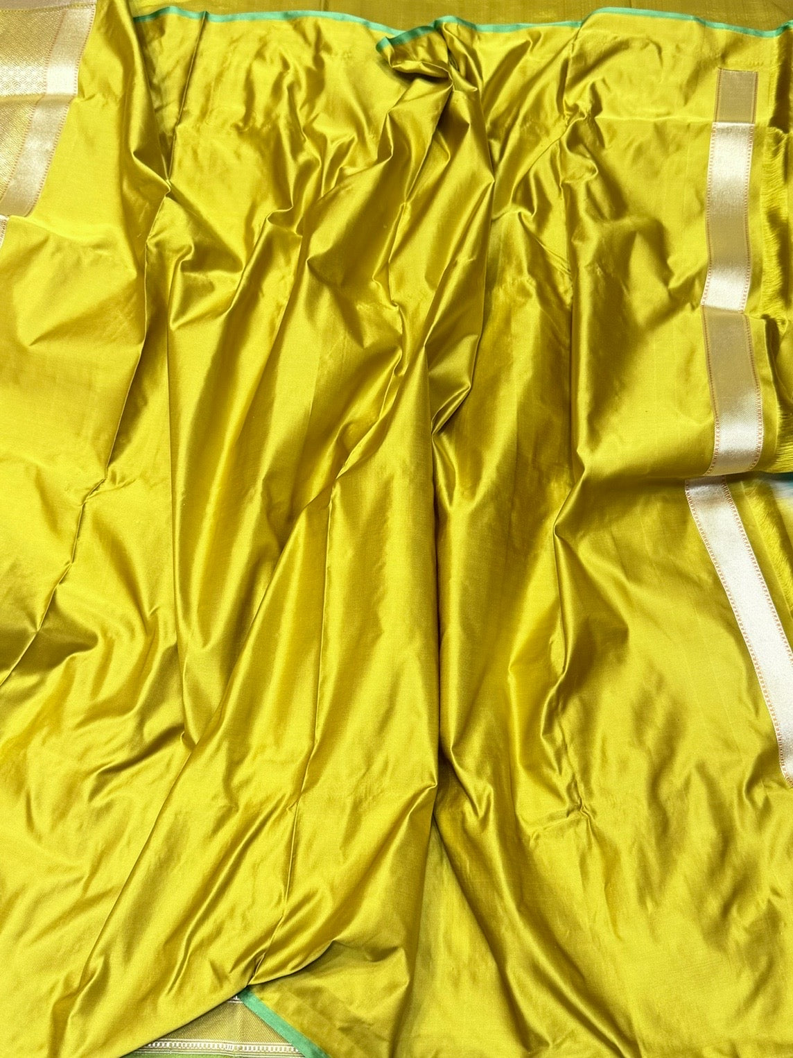 Mehndi Yellow Handwoven Pure Banarasi Satin Silk Saree