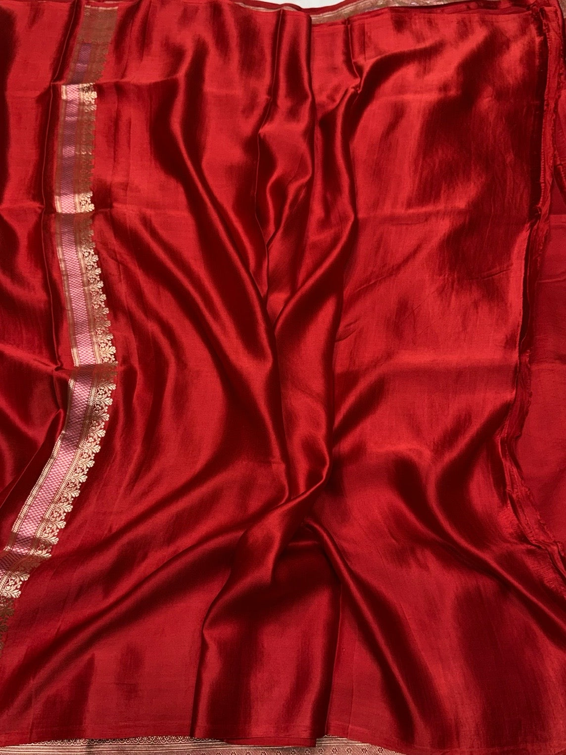 Brick Red Handwoven Pure Mashru Banarasi Satin Silk Saree – Kadwa Weave | Authentic Banaras Handloom