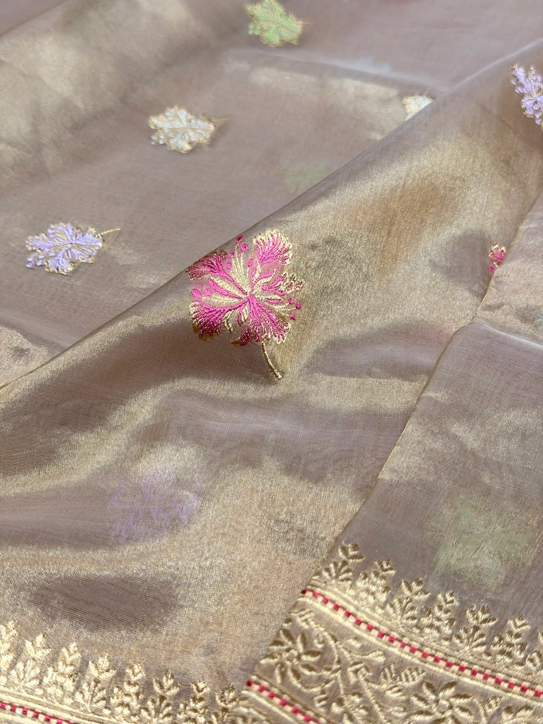 Champagne Gold Handwoven Pure Banarasi Tissue Saree in Kadwa Weave | Pure Katan Tissue Silk