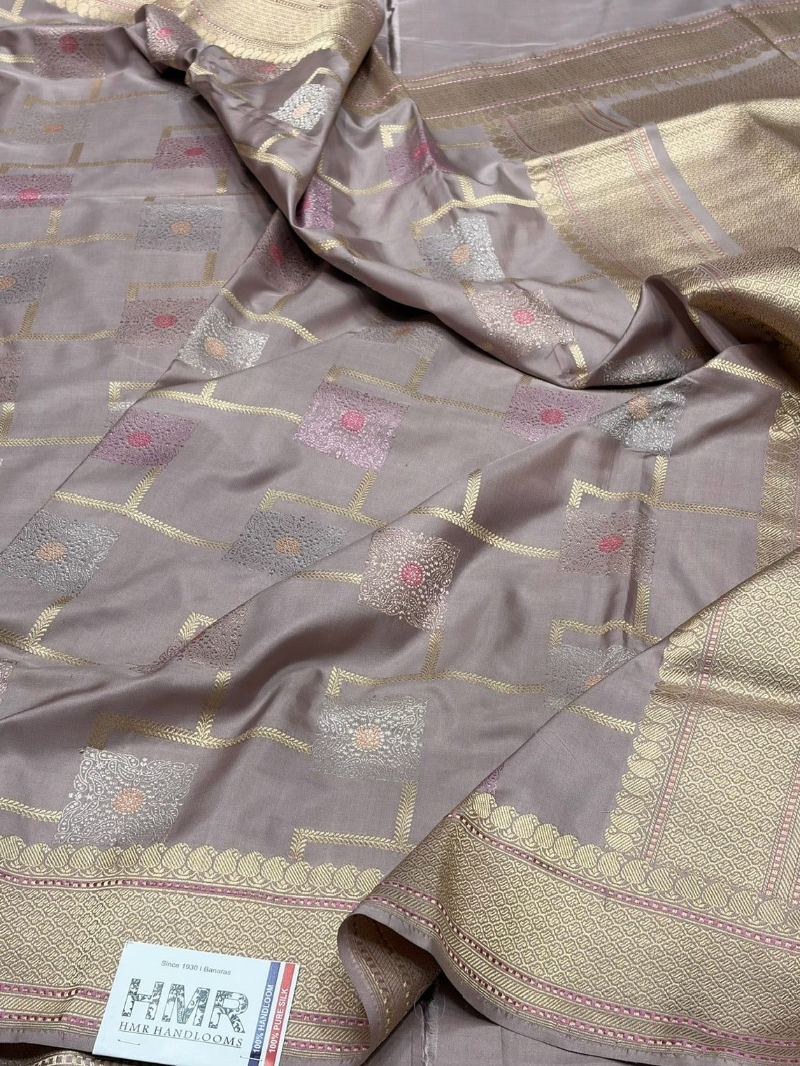 Mauve Handwoven Pure Banarasi Silk Saree – Kadwa Weave in 100% Katan Mulberry Silk