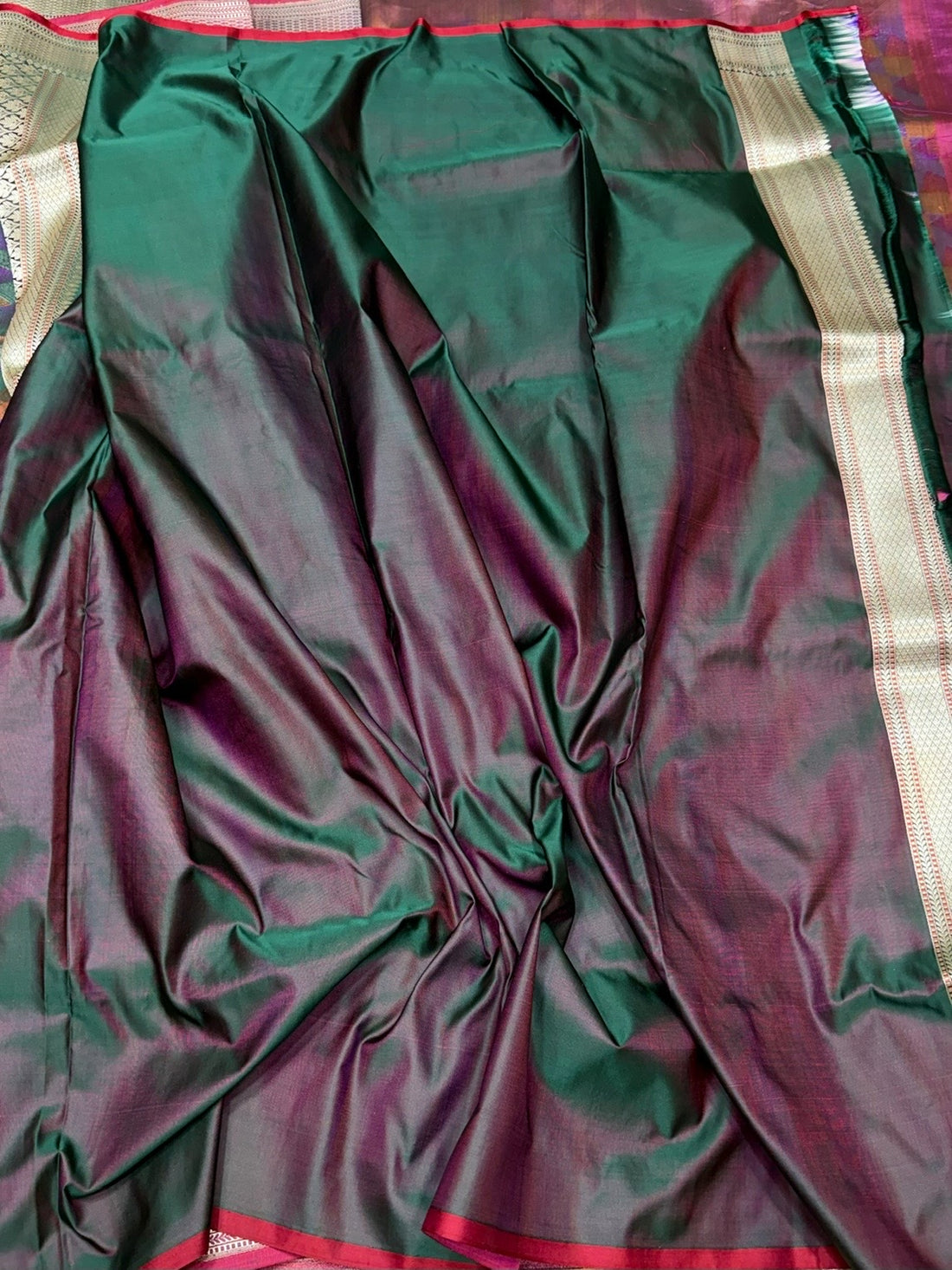 Purple Wine Handwoven Pure Banarasi Satin Tanchoi Silk Saree – Kadwa Weave | Authentic Banaras Handloom