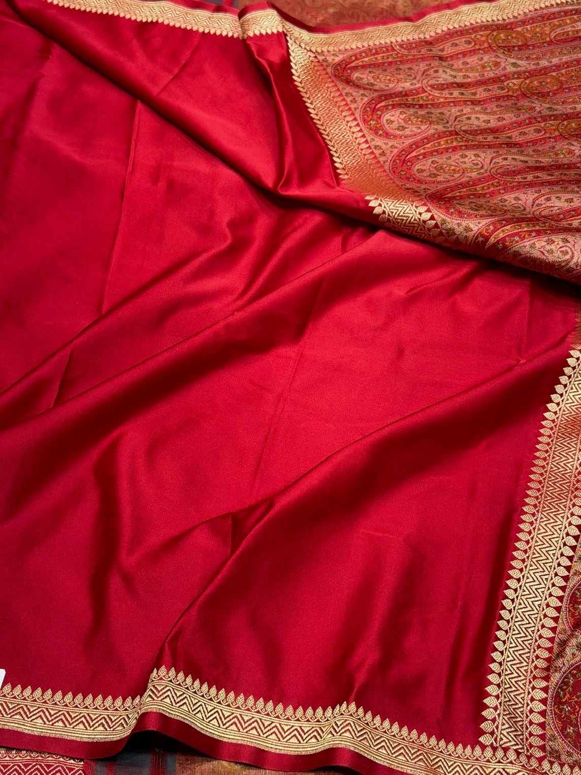 Red Jamawar Handwoven Pure Banarasi Satin Silk Saree
