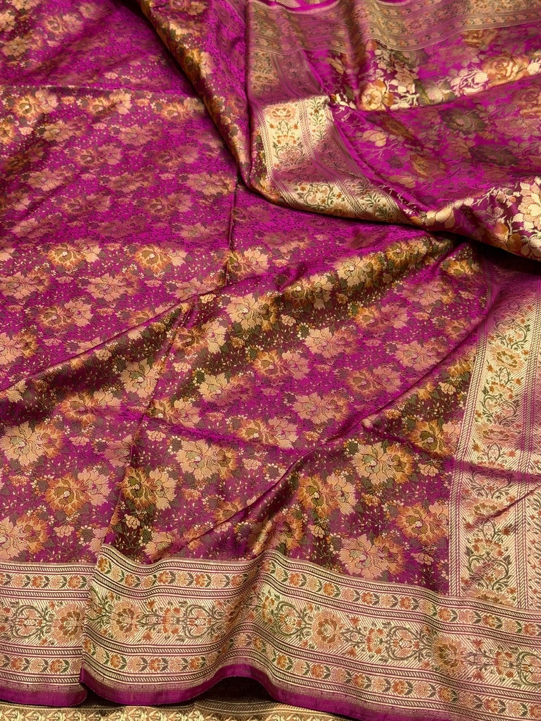 Rani Pink  Handwoven Pure Banarasi Satin Tanchoi Silk Saree