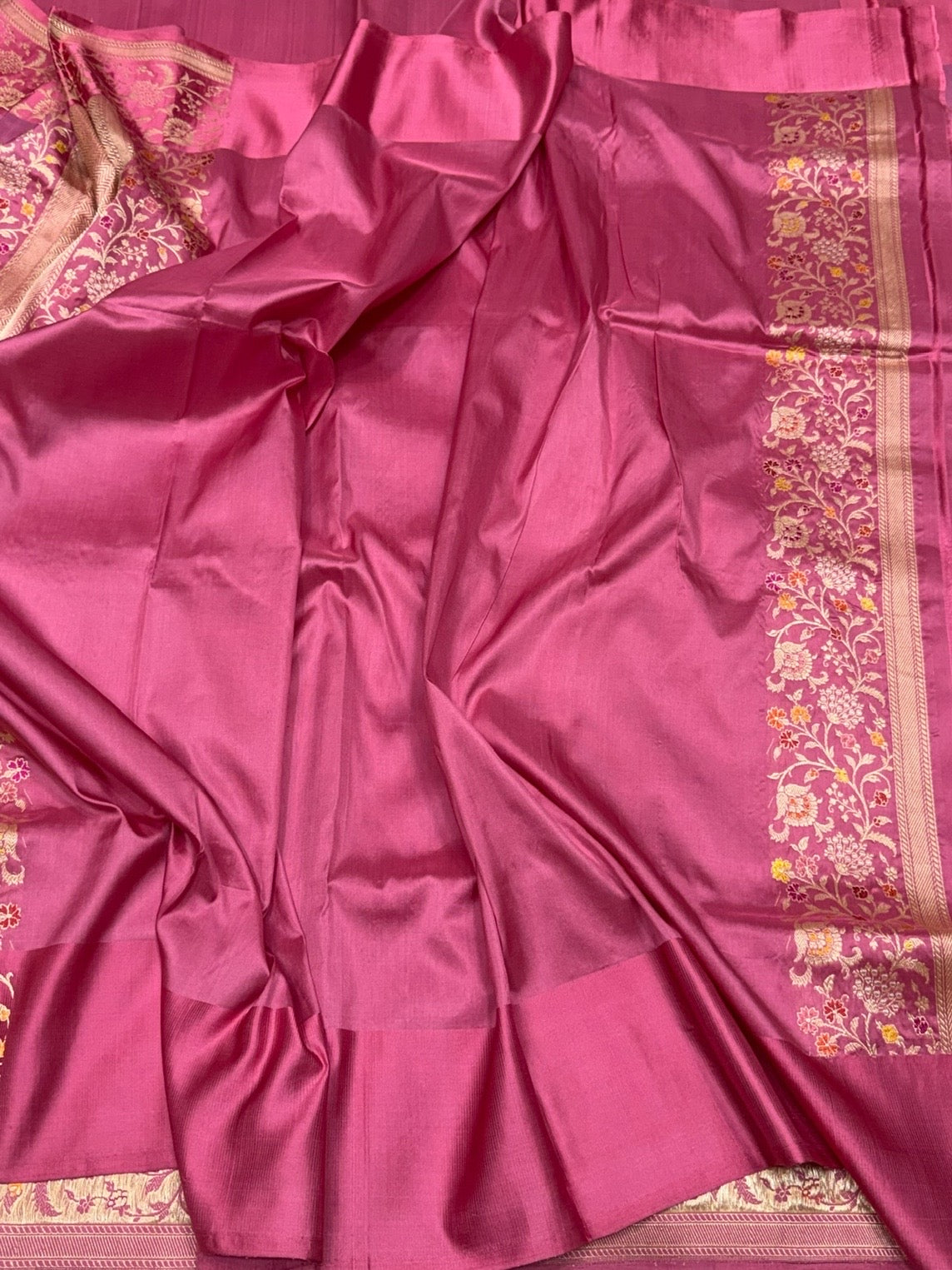 Gajiri Pink Handwoven Pure Banarasi Silk Saree with Kadiyal Border | Kadwa Katan Silk