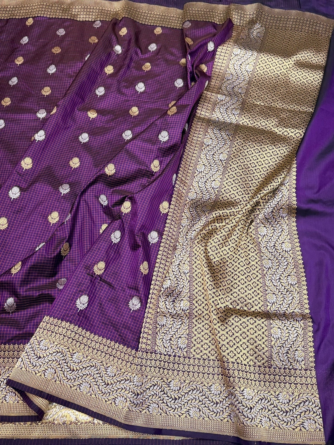Purple Handwoven Pure Banarasi Saree in Katan Silk – Traditional Checks Weave
