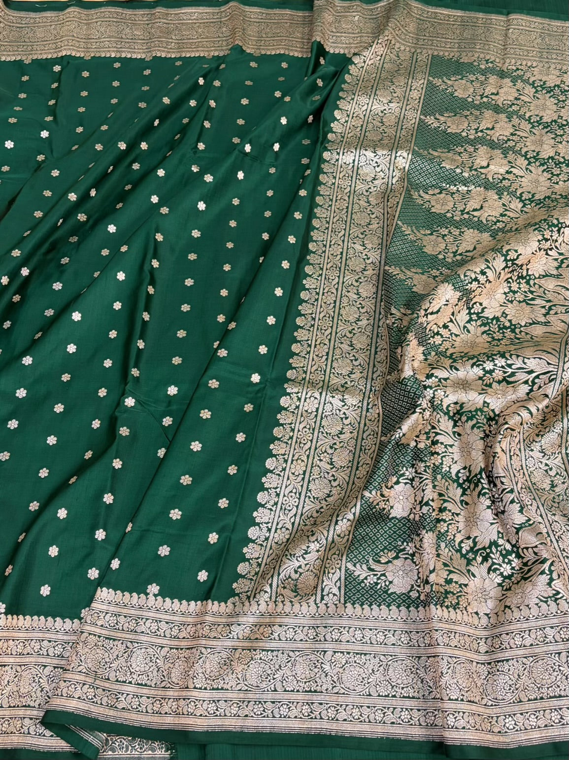 Bottle Green Handwoven Pure Banarasi Satin Silk Saree