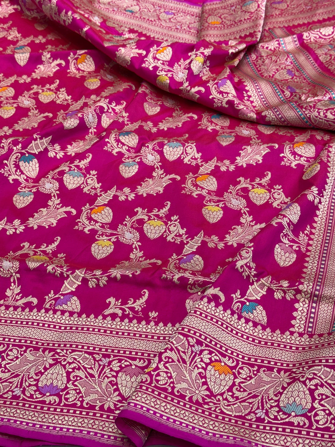 Rani Pink Handwoven Pure Banarasi Silk Saree