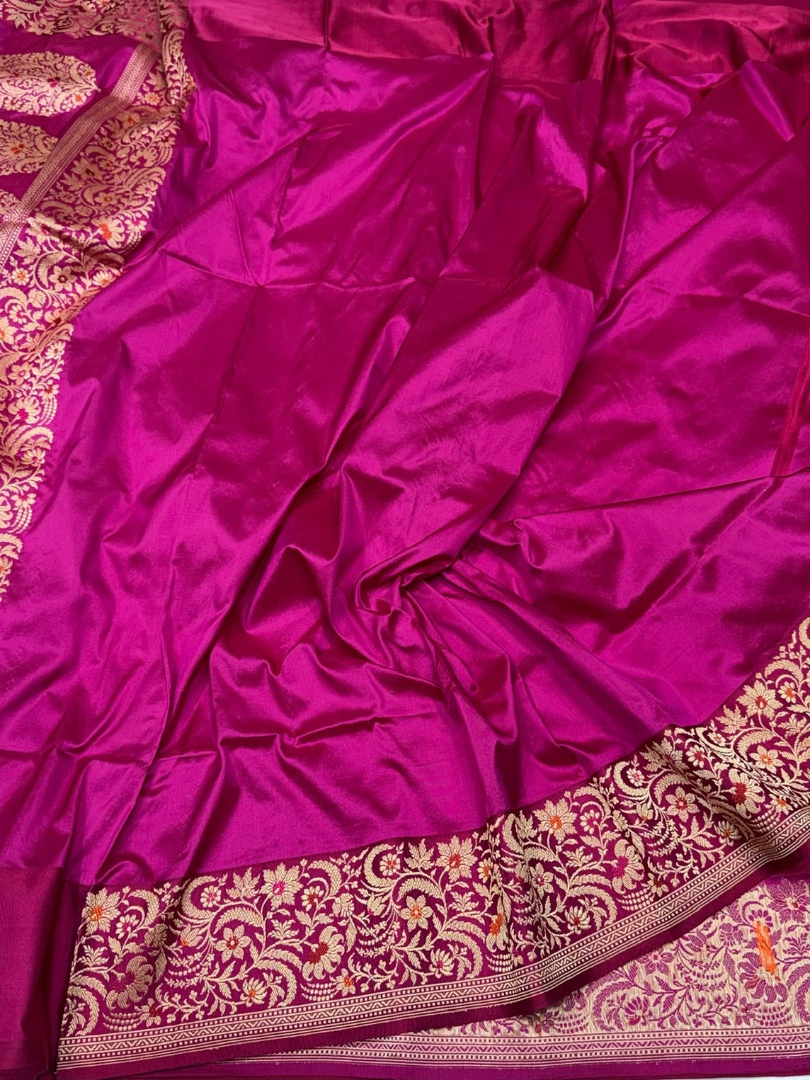 Rani Pink Handwoven Pure Banarasi Silk Saree