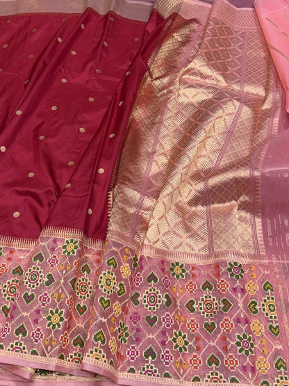 Red Handwoven Banarasi Pure Organza Silk Saree