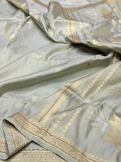 Ash Grey Handwoven Pure Banarasi Ektara Tissue Saree