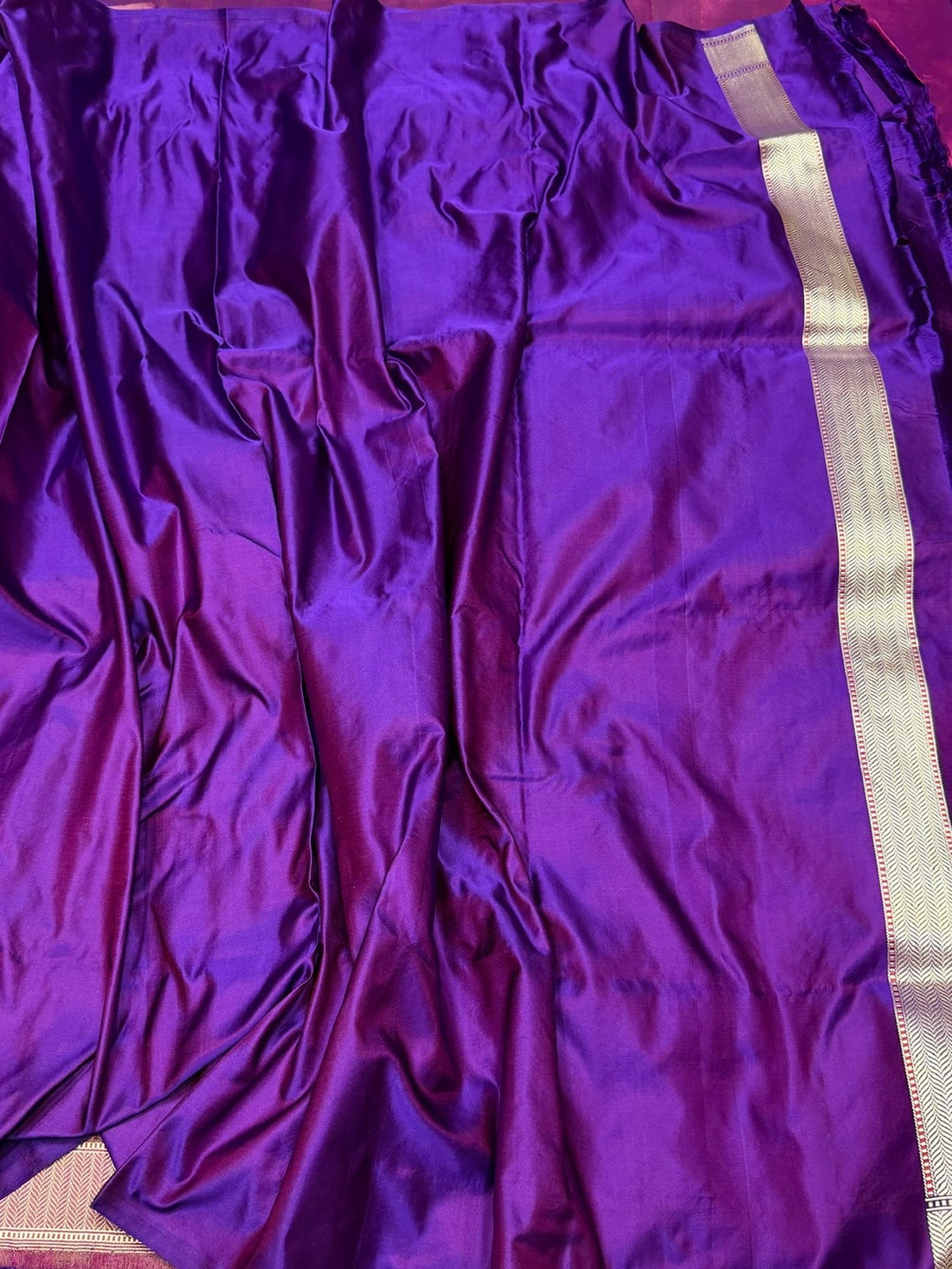 Purple Handwoven Pure Banarasi Satin Tanchoi Silk Saree – 100% Pure Satin Silk, Intricate Kadwa Weave