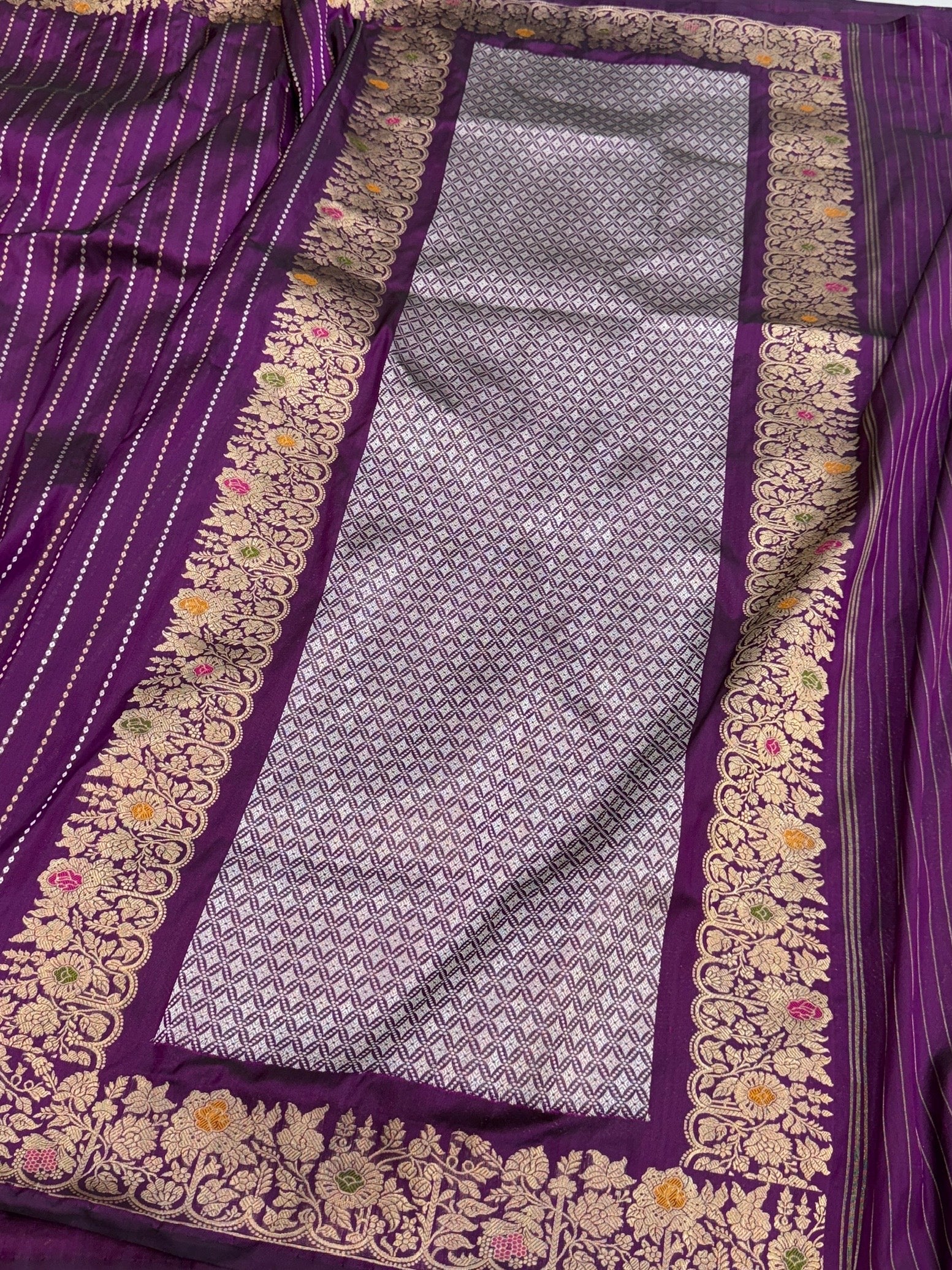 Magenta Handwoven Pure Banarasi Silk Saree | Pure Katan Silk | Kadwa Weave | HMR Handlooms