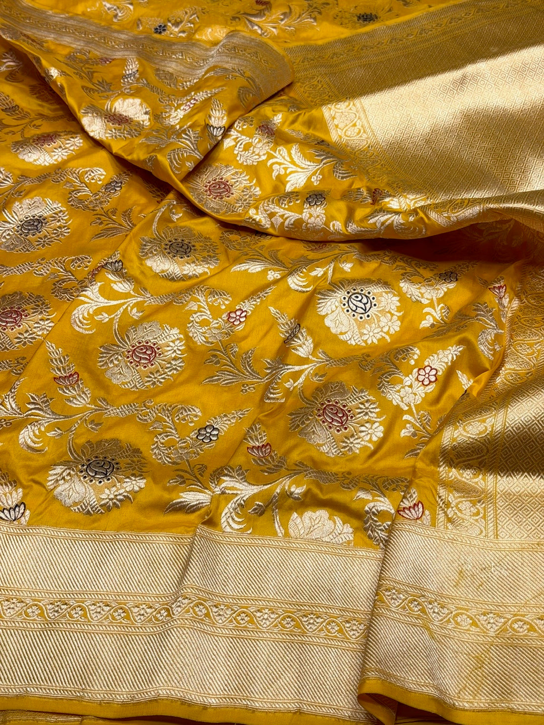 Yellow Handwoven Pure Banarasi Silk Saree in Kadwa Jaal – Authentic Katan Mulberry Silk