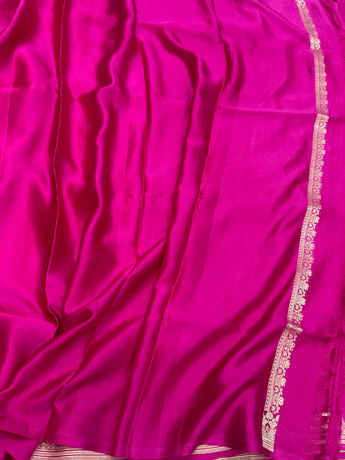Rani Pink Handwoven Pure Mashru Banarasi Satin Silk Saree – Kadwa Weave | Authentic Banaras Handloom