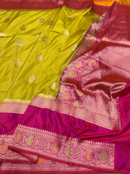 Mehndi Yellow Handwoven Pure Banarasi Ektara Silk Saree