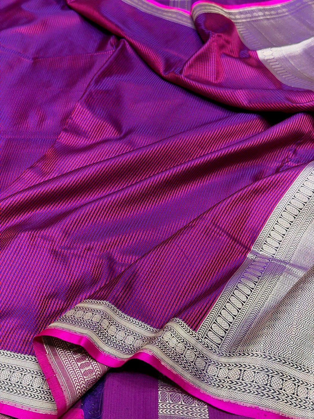 Purple Handwoven Pure Banarasi Satin Tanchoi Silk Saree – Kadwa Weave | Authentic Banaras Handloom