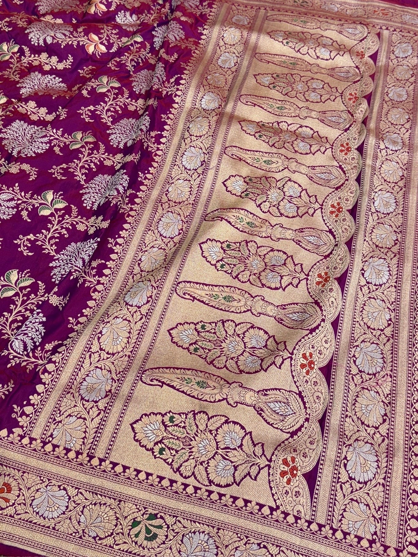 Banarasi Minakari Pure Katan Silk Saree | Pure Silk | Minakari Work | Cutwork Technique | Banarasi Katan Silk Saree