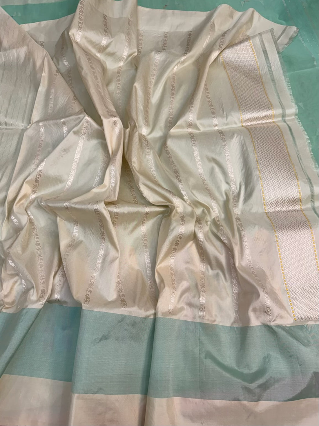 Sea Green Handwoven Pure Banarasi Organza Silk Saree