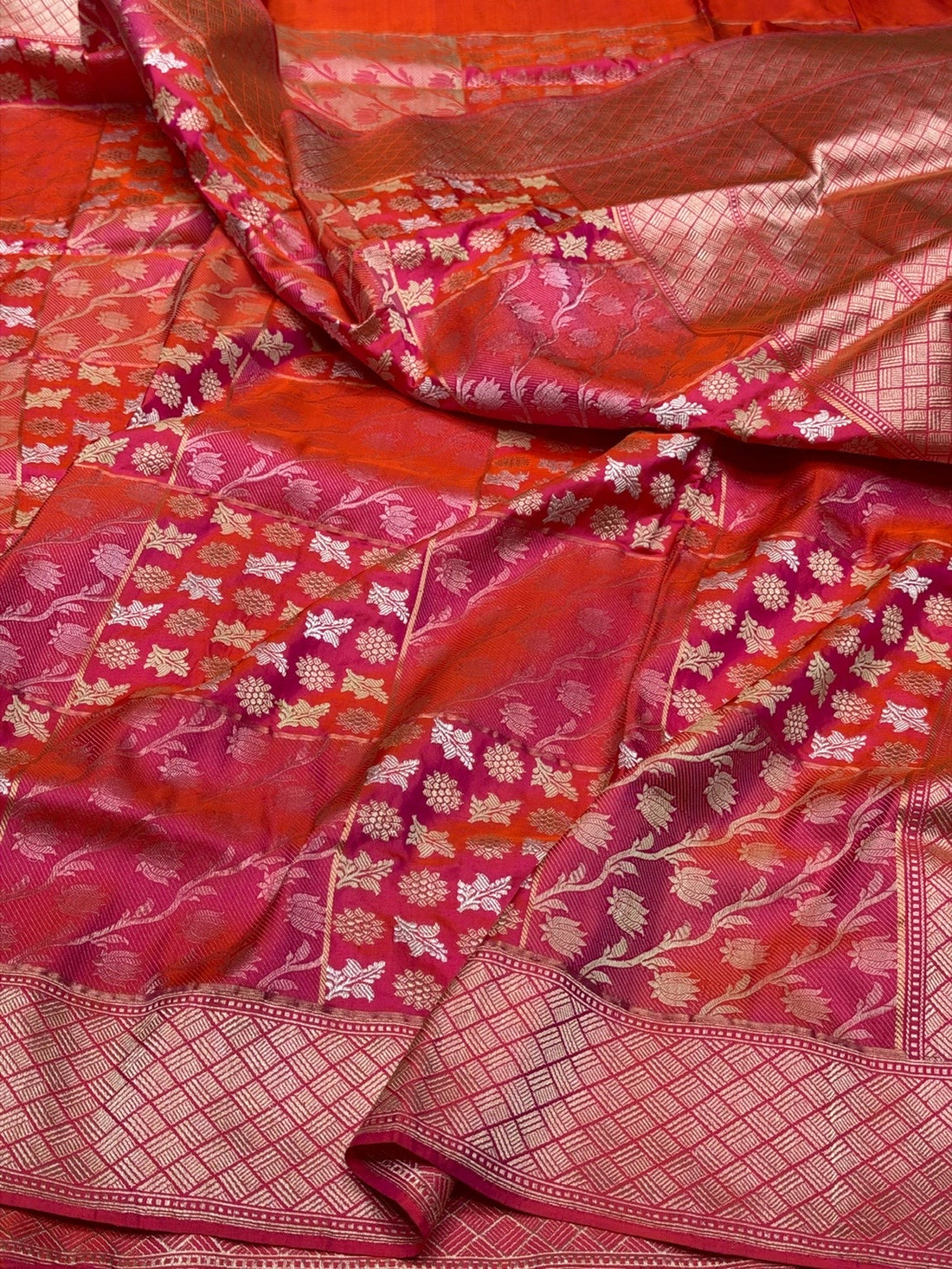 Orangish Pink Handwoven Pure Banarasi Silk Saree – Katan Silk | Kadwa Weave | Elegant Traditional Banarasi Saree