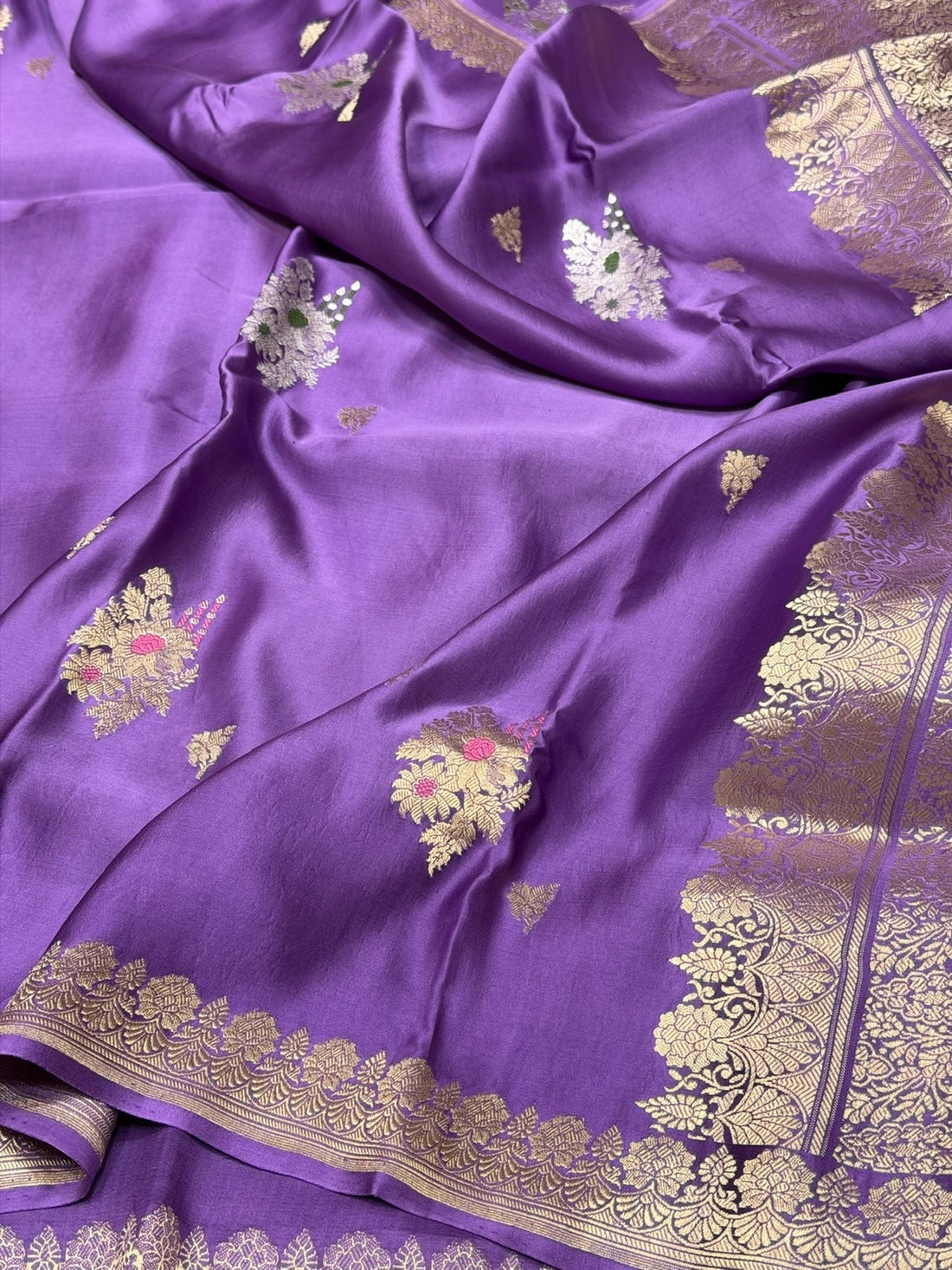 Lavender Handwoven Pure Mashru Banarasi Satin Silk Saree