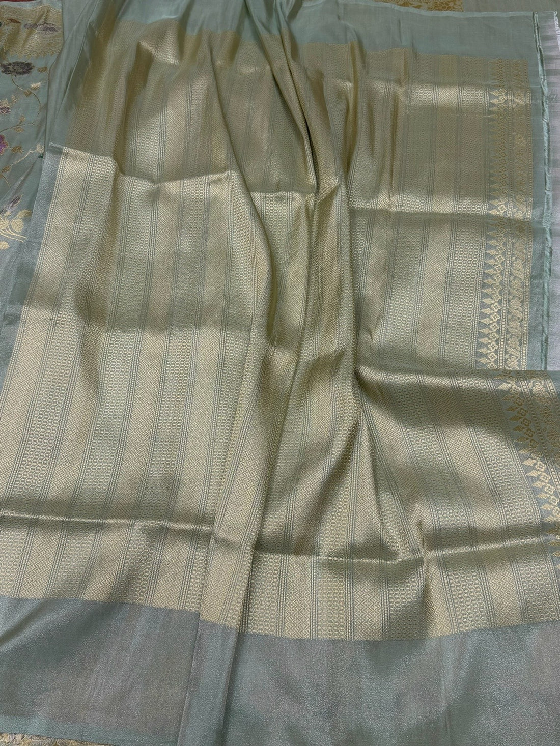 Pastel Mint Green Handwoven Pure Banarasi Ektara Tissue Saree