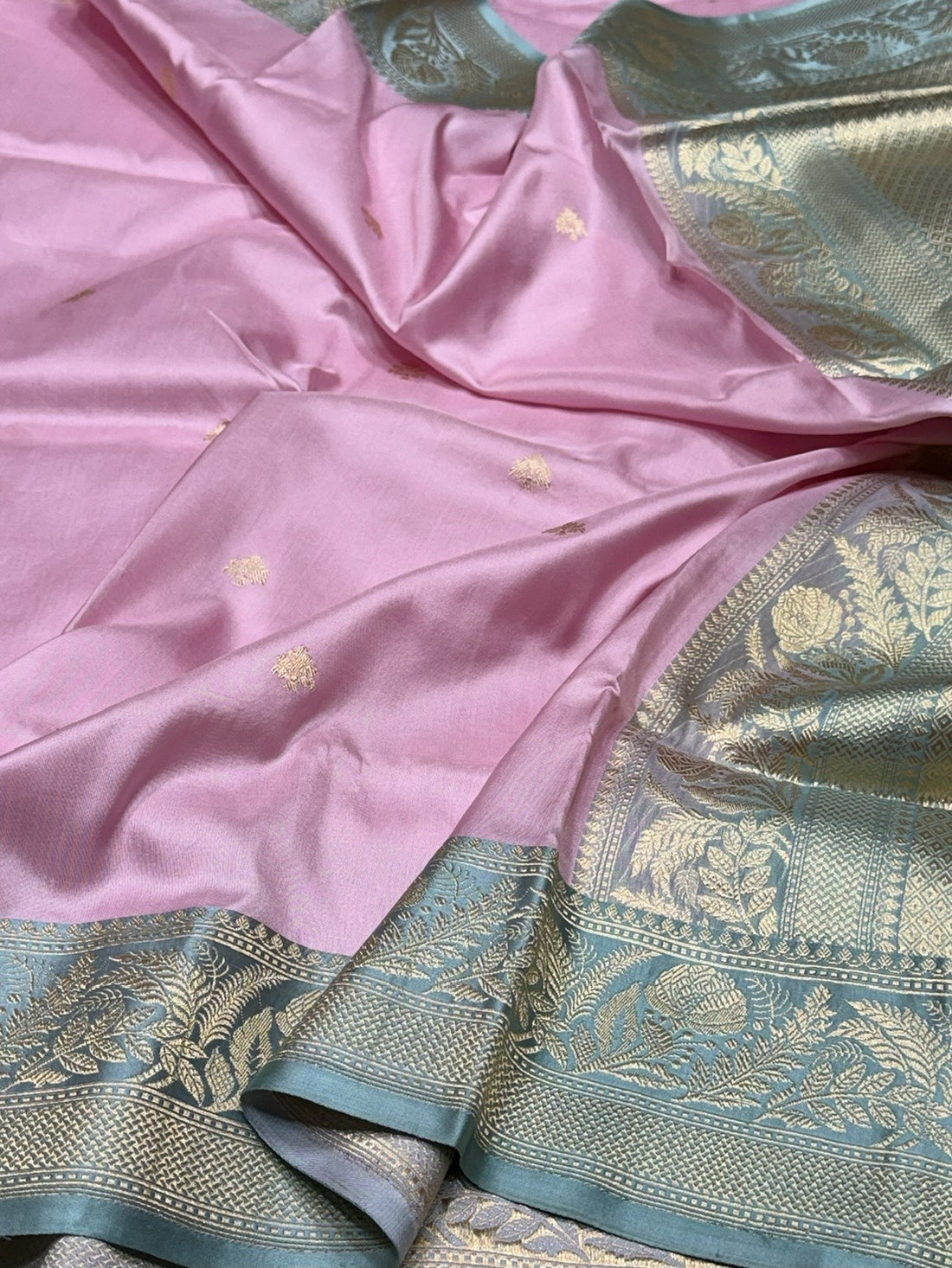 Baby Pink Handwoven Pure Banarasi Silk Saree