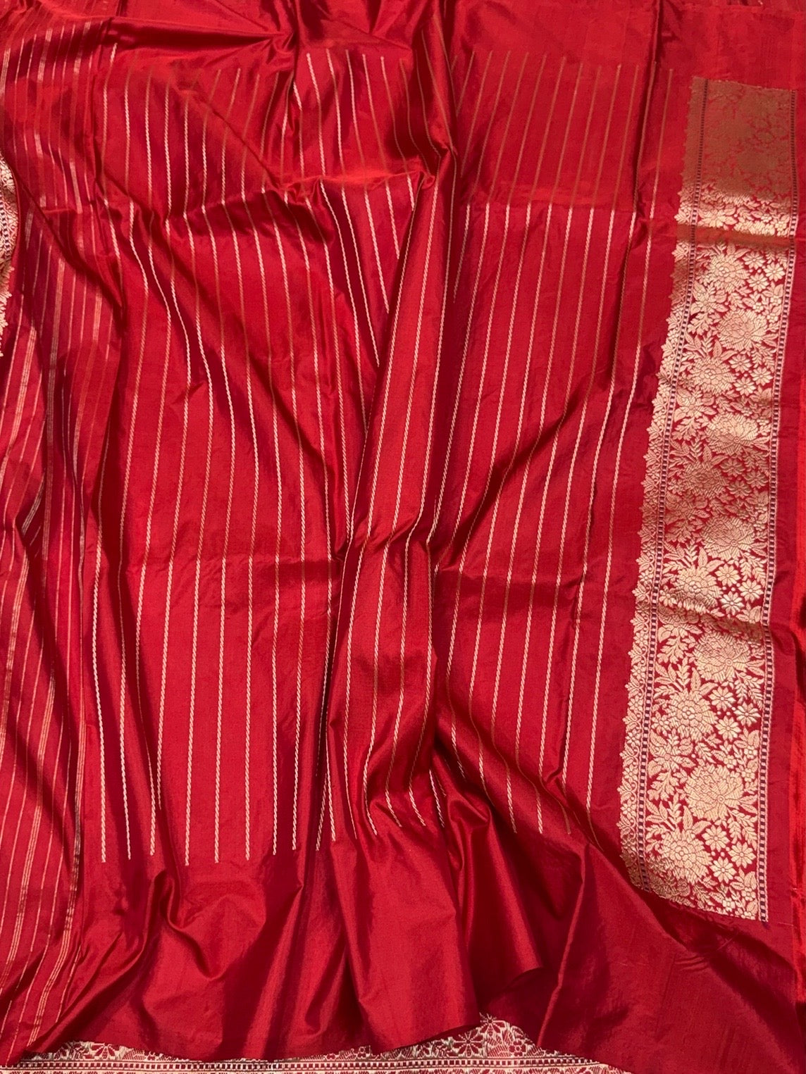 Red Handwoven Pure Banarasi Silk Saree
