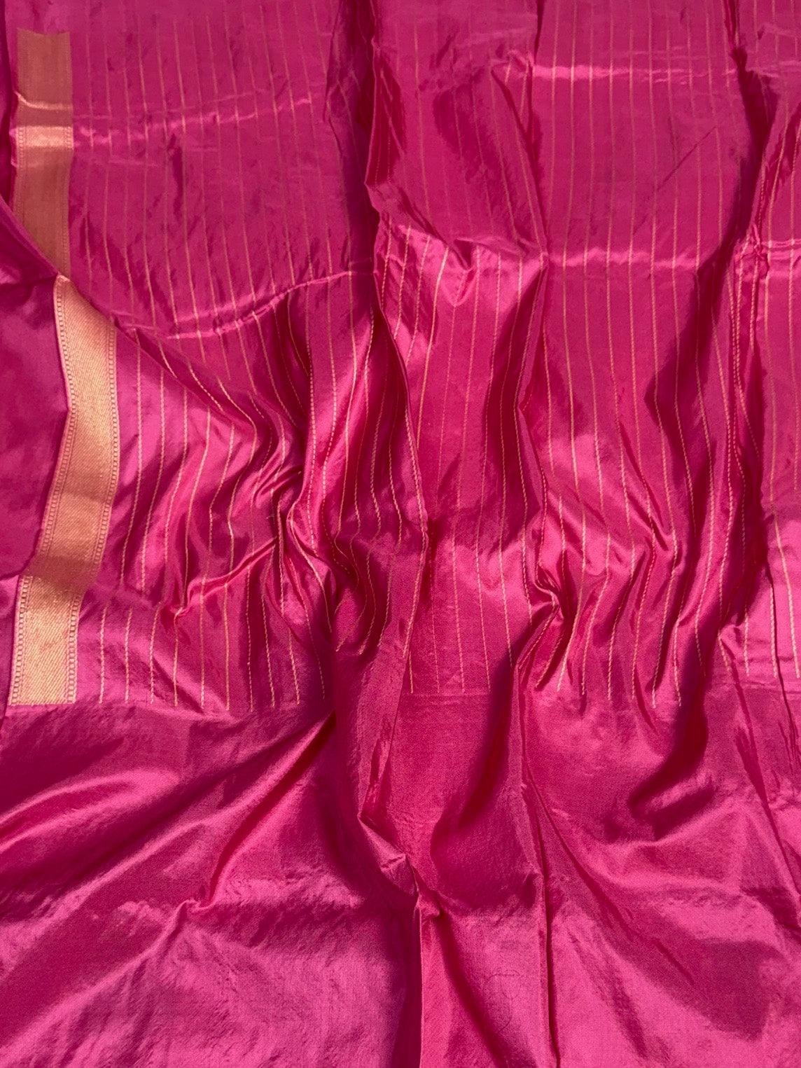 Ivory Handwoven Pure Banarasi Silk Saree – Kadwa Weave | Authentic Banaras Handloom