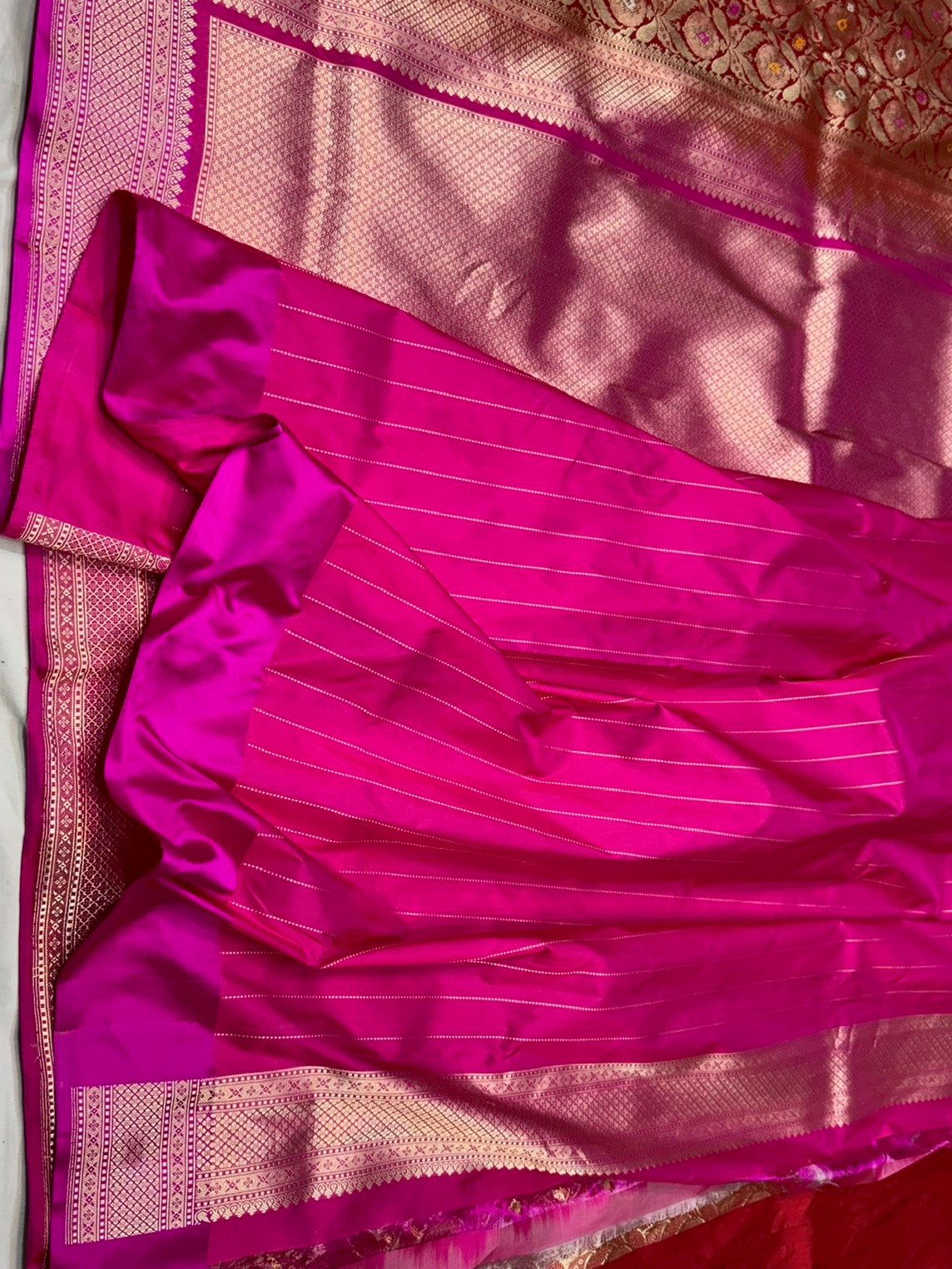 Red Handwoven Pure Banarasi Brocade Saree