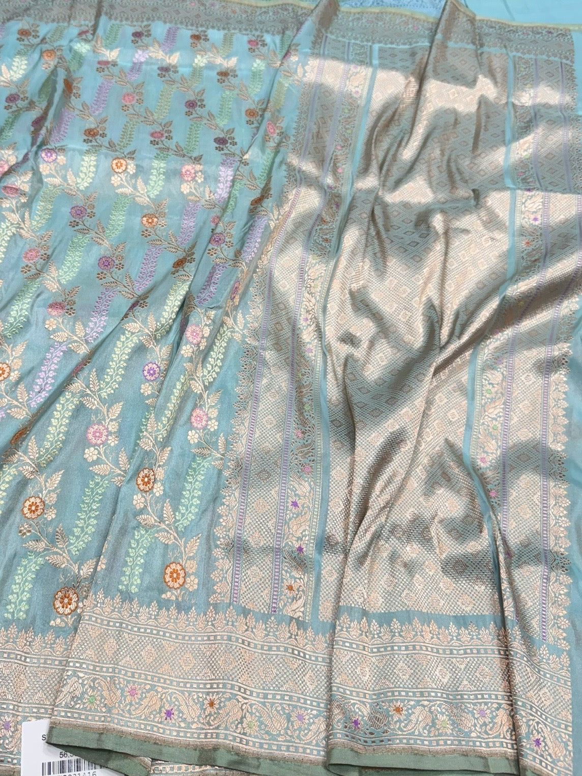 Sky Blue Handwoven Pure Banarasi Tissue Silk Saree – Kadwa Weave in 100% Tissue Silk