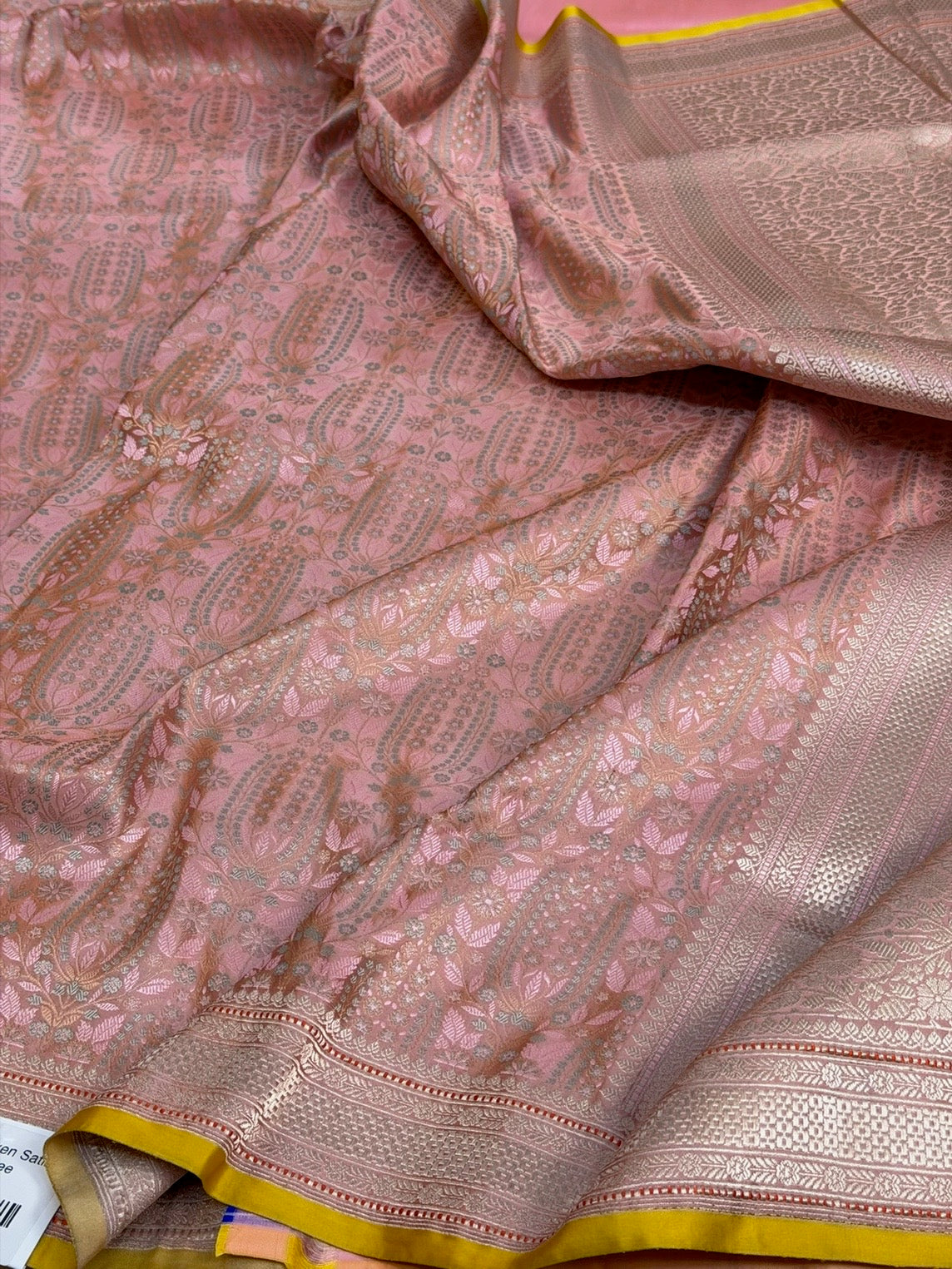 Peach Handwoven Pure Banarasi Satin Tanchoi Silk Saree