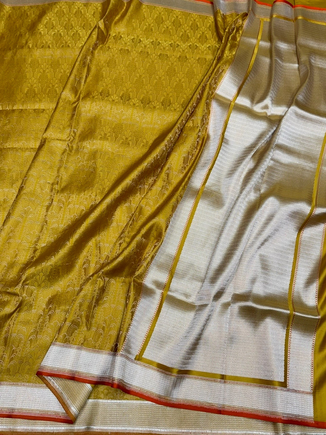 Mustard Yellow Handwoven Pure Banarasi Satin Tanchoi Silk Saree