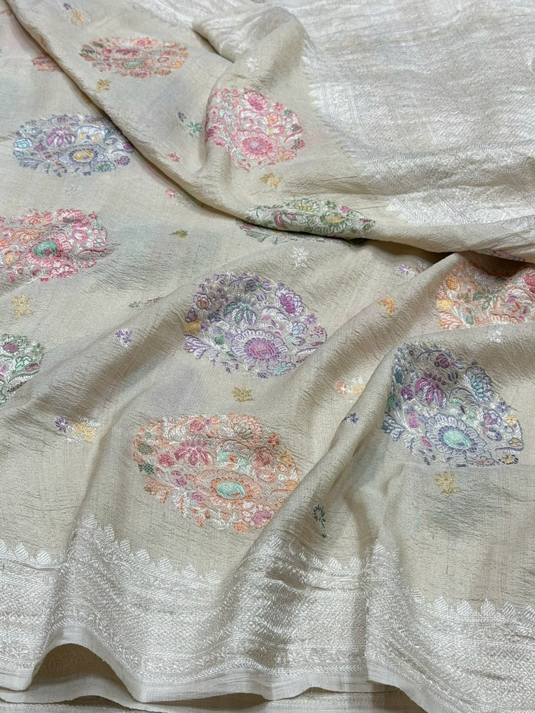 Ivory Handwoven Pure Tussar Georgette Saree