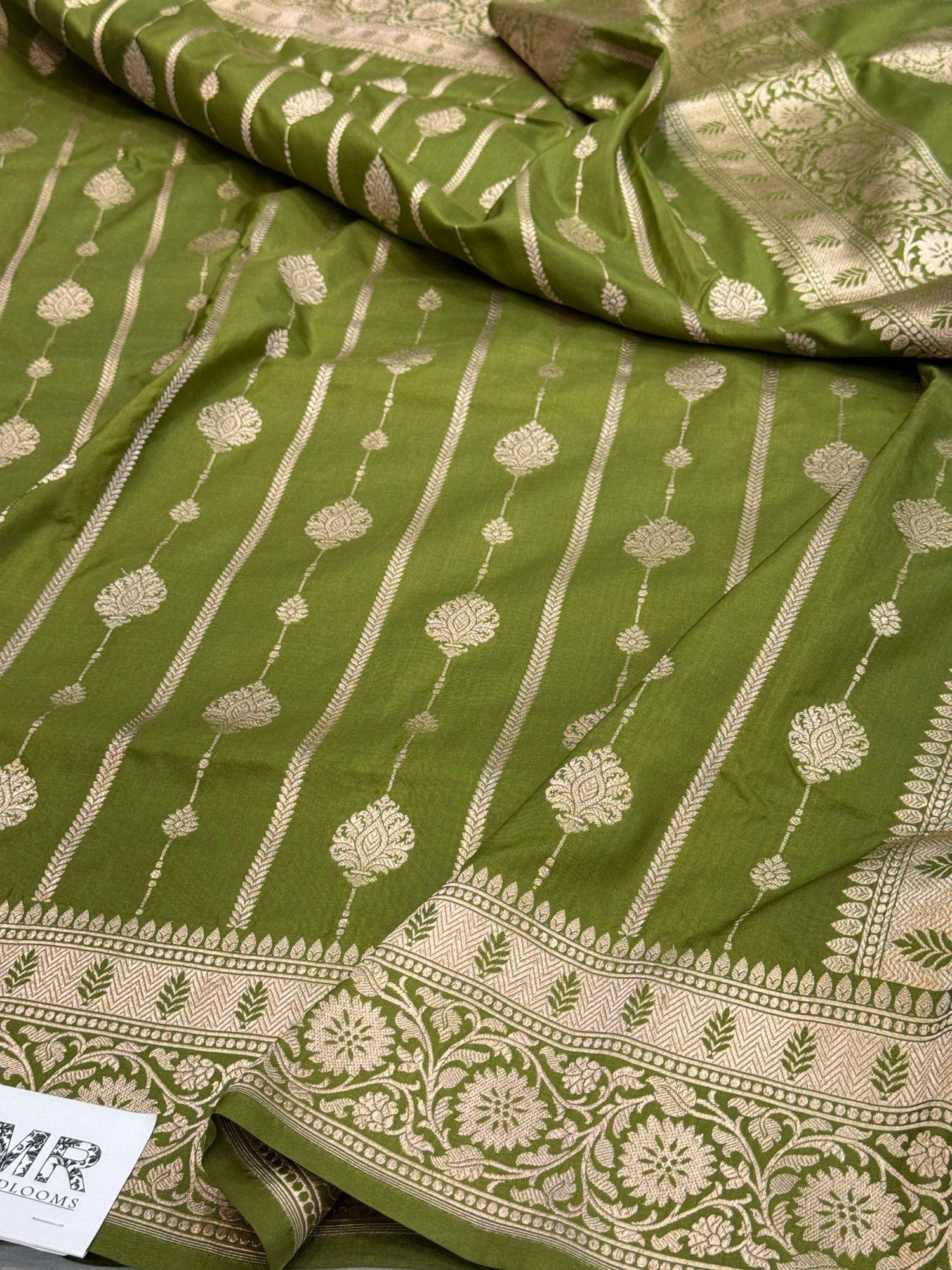 Banarasi Pure Katan Silk Saree | Pure Silk | Cutwork Technique | Banarasi Katan Silk Saree