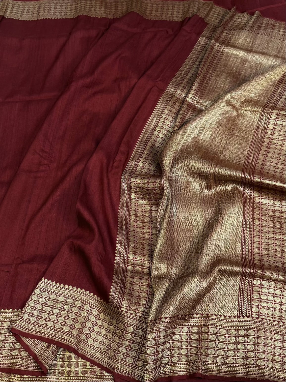 Maroon Handwoven Pure Banarasi Tussar Georgette Saree