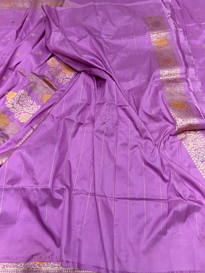 Lavender Handwoven Pure Banarasi Silk Saree