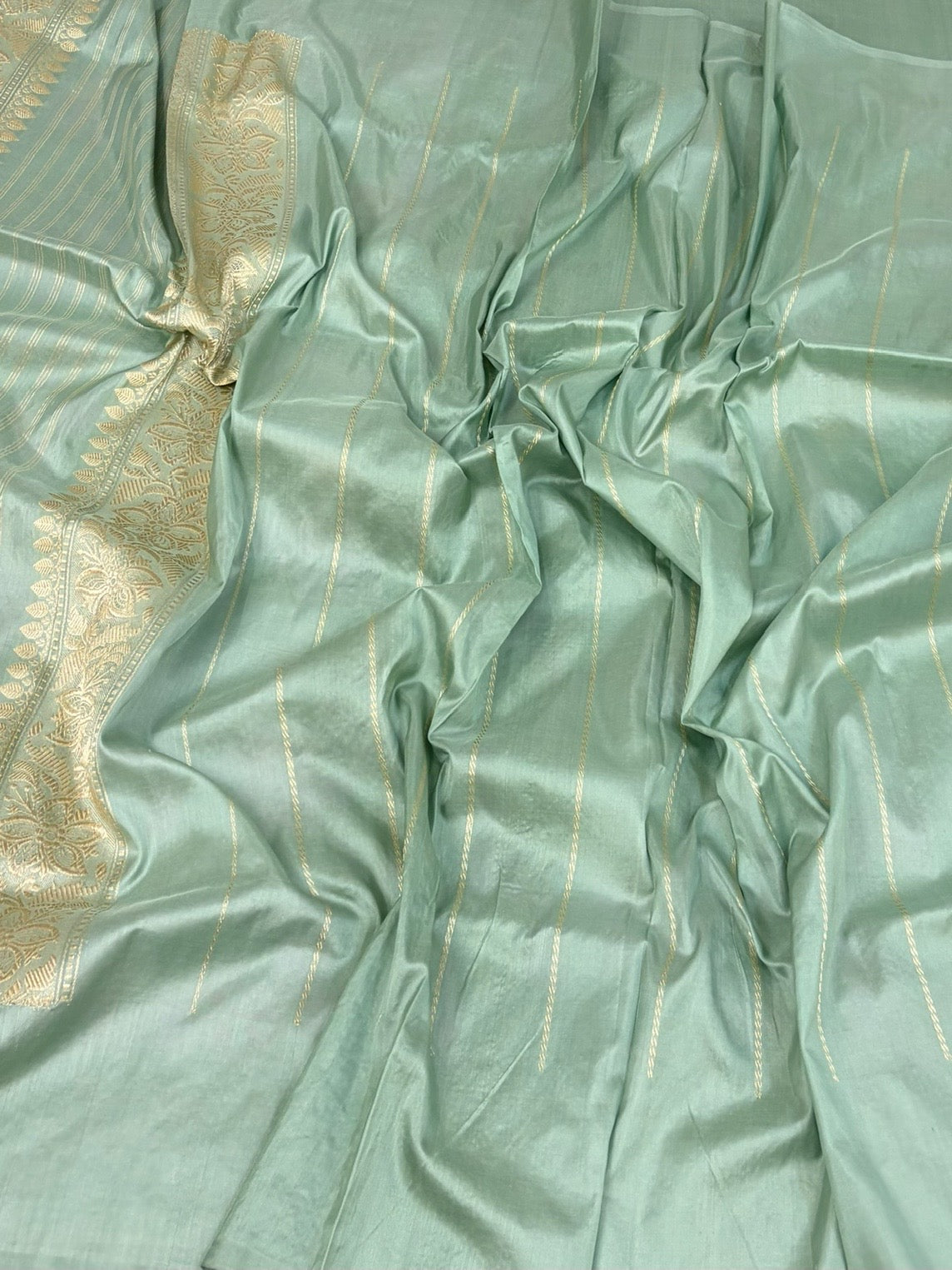 Pista Handwoven Banarasi Pure Silk Brocade Saree
