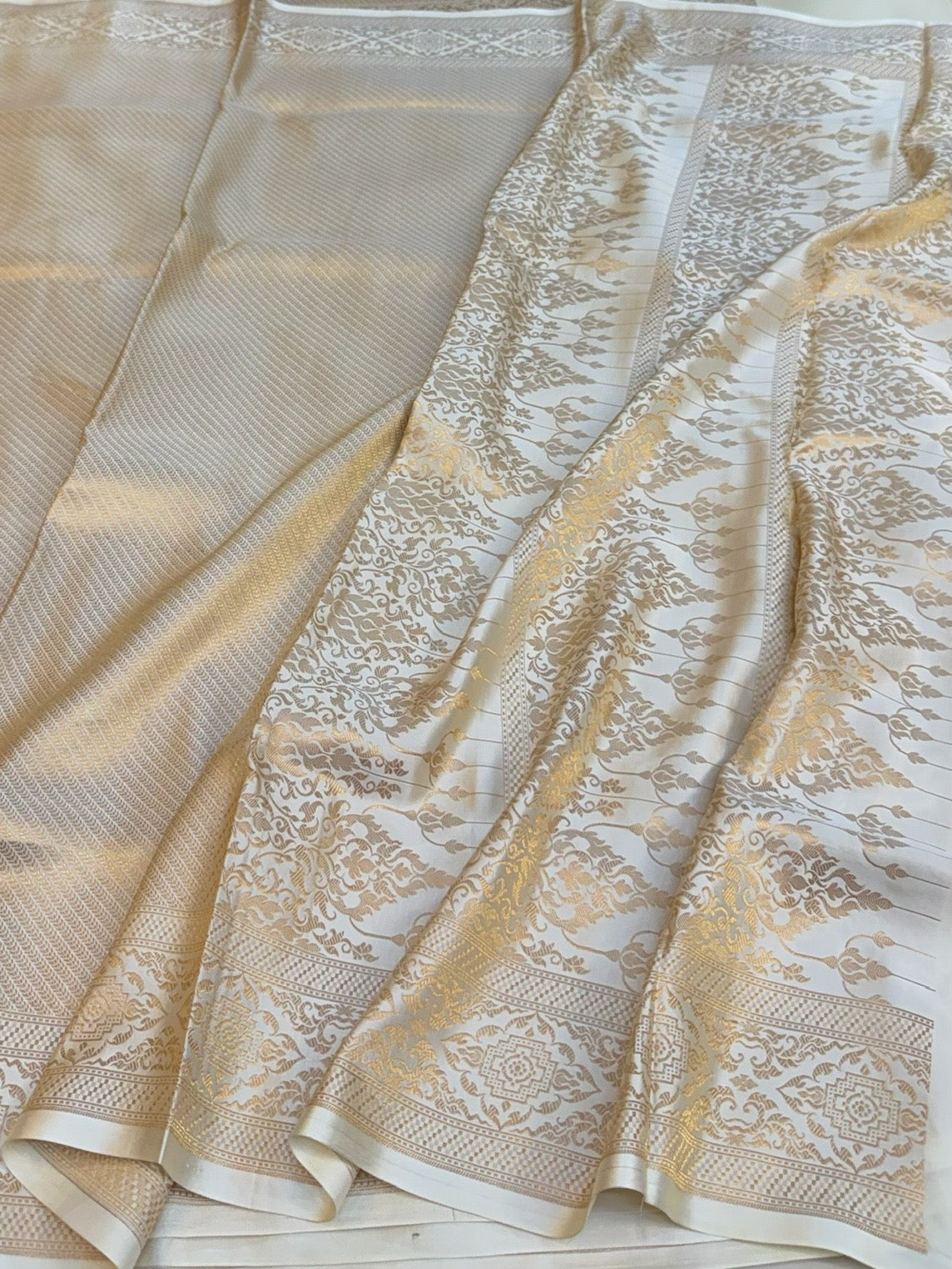 Ivory Banarasi Pure Mashru Brocade Saree