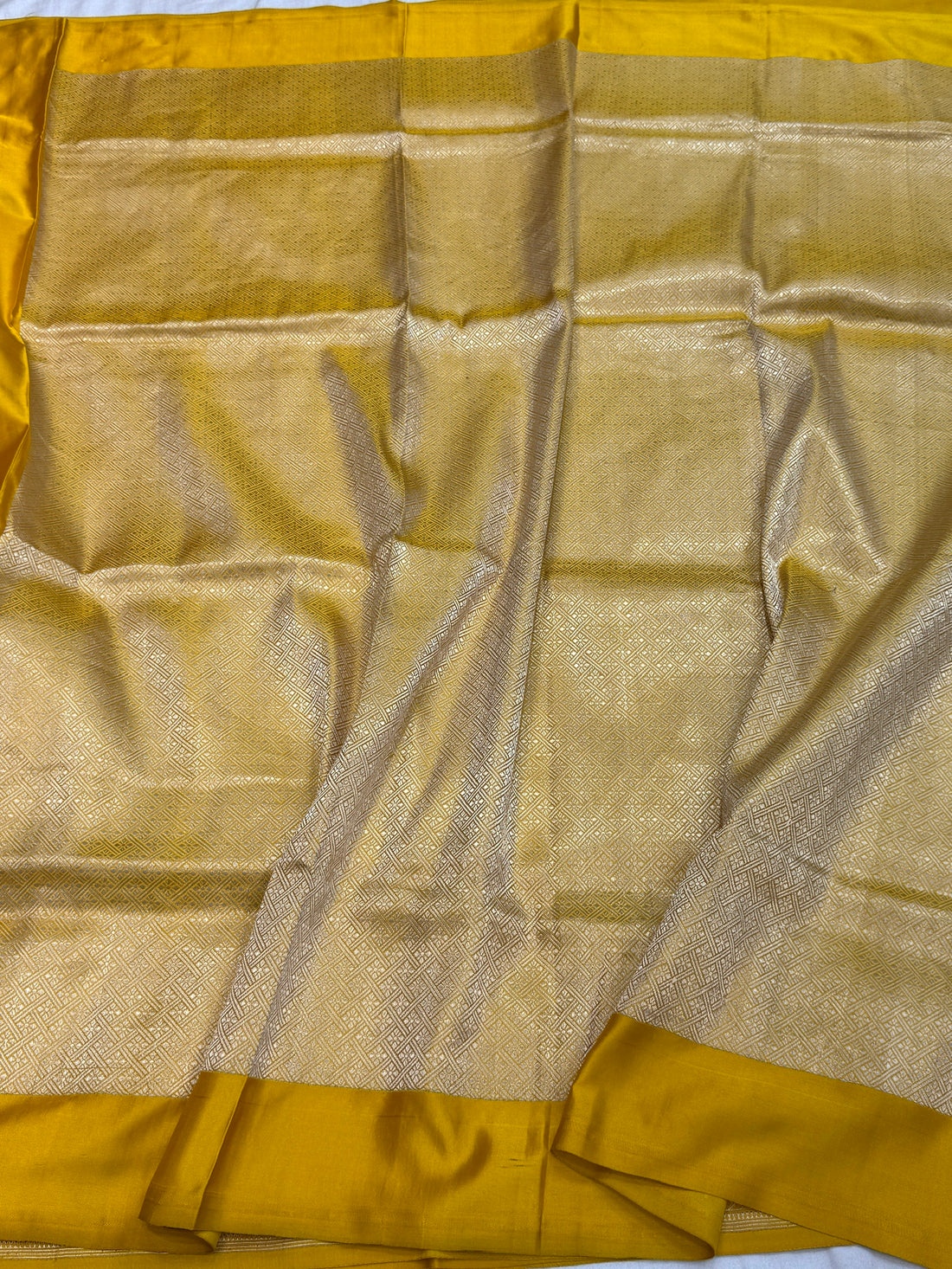 Yellow Handwoven Pure Banarasi Mashru Satin Silk Saree