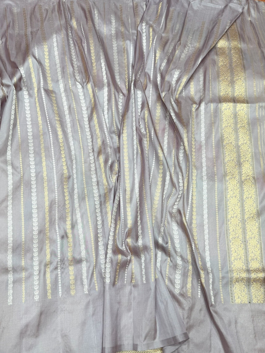Lilac Grey Handwoven Pure Banarasi Rangkaat Silk Saree