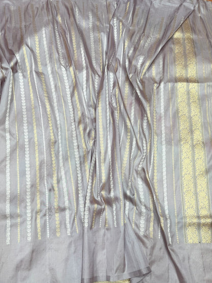 Lilac Grey Handwoven Pure Banarasi Rangkaat Silk Saree