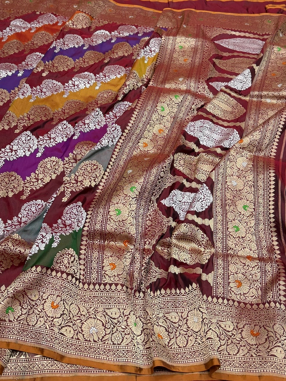 Wine Handwoven Pure Banarasi Rangkaat Silk Saree