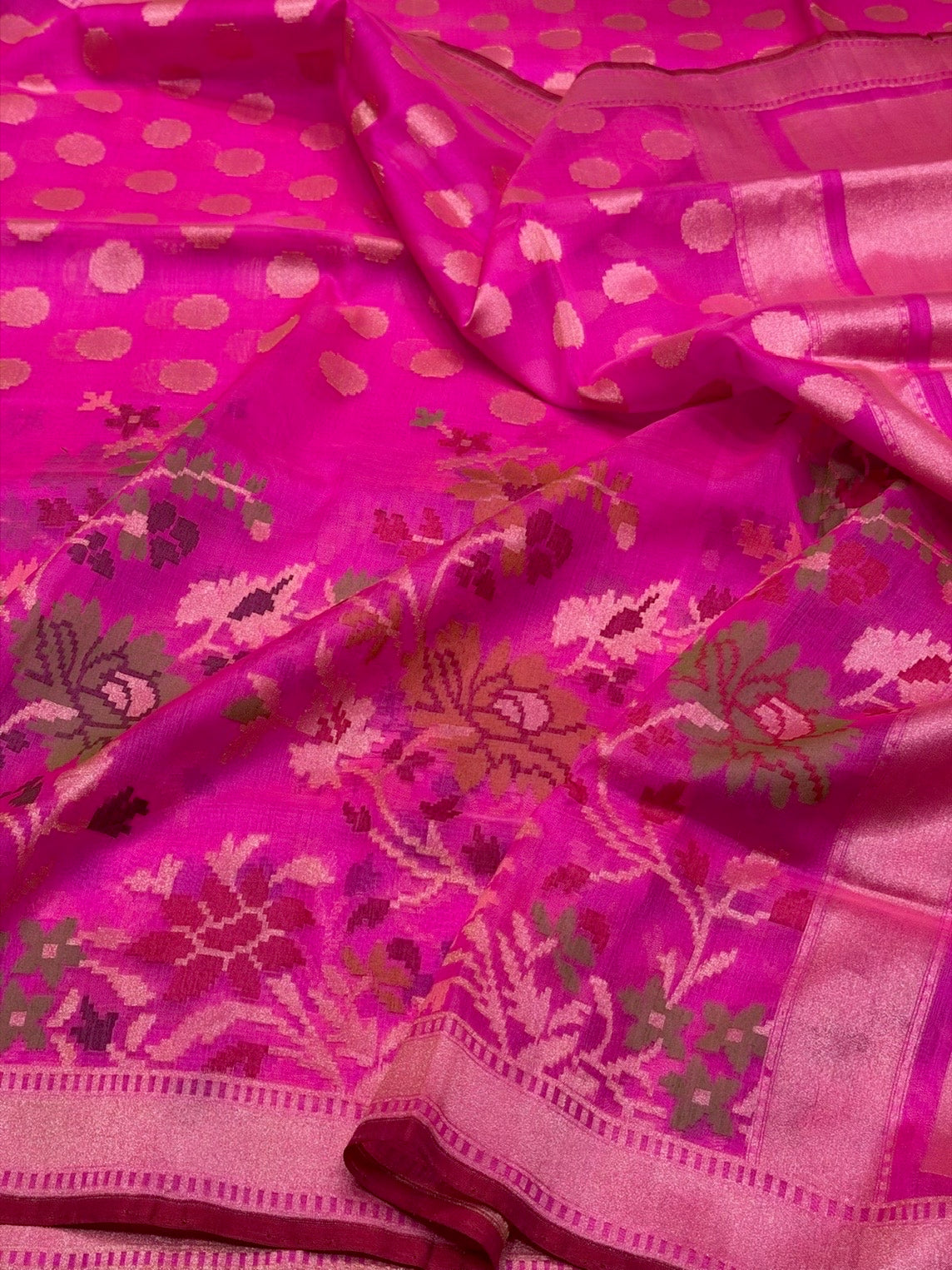 Rani Pink Handwoven Pure Banarasi Organza Silk Saree
