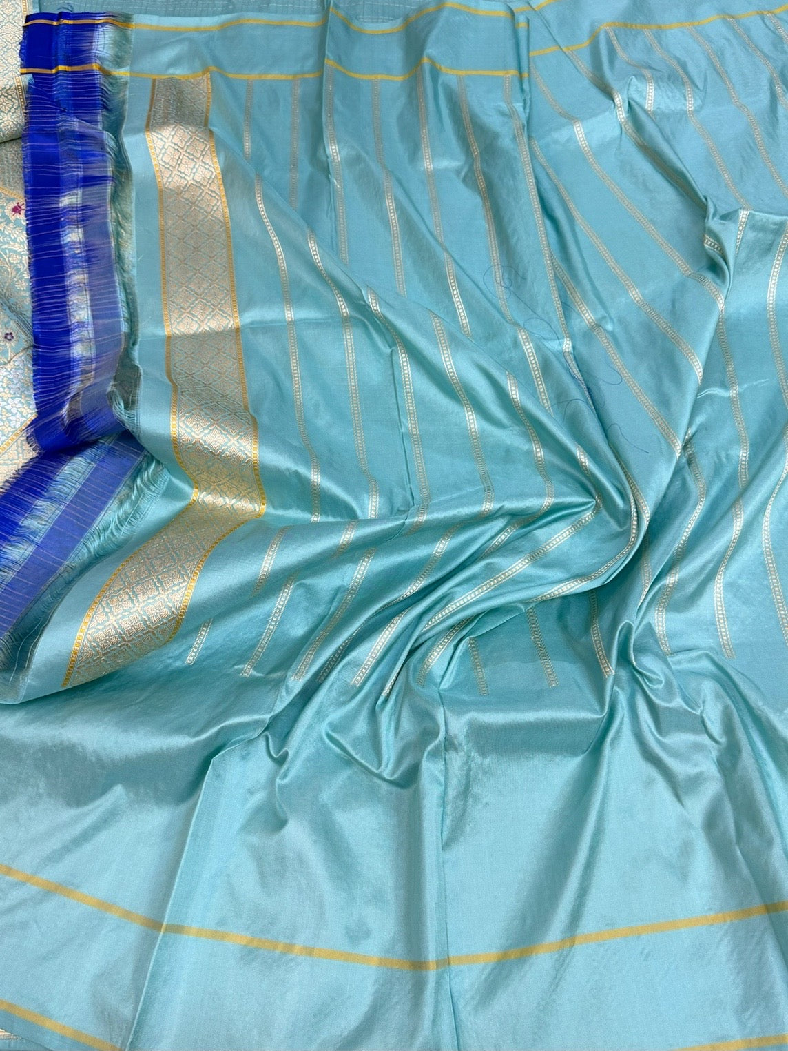 Sky Blue Handwoven Pure Banarasi Silk Saree